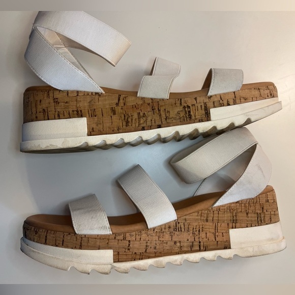 Steve Madden Women's Bandi Sandal White Platform Sandals 11M - Picture 14 of 15